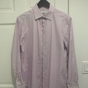 LOT OF 4 CALVIN KLEIN DRESS SHIRTS!!!